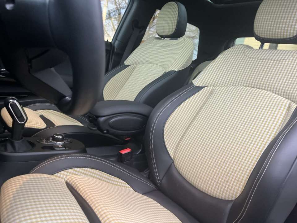 MINI Cooper SE - Imagem 12