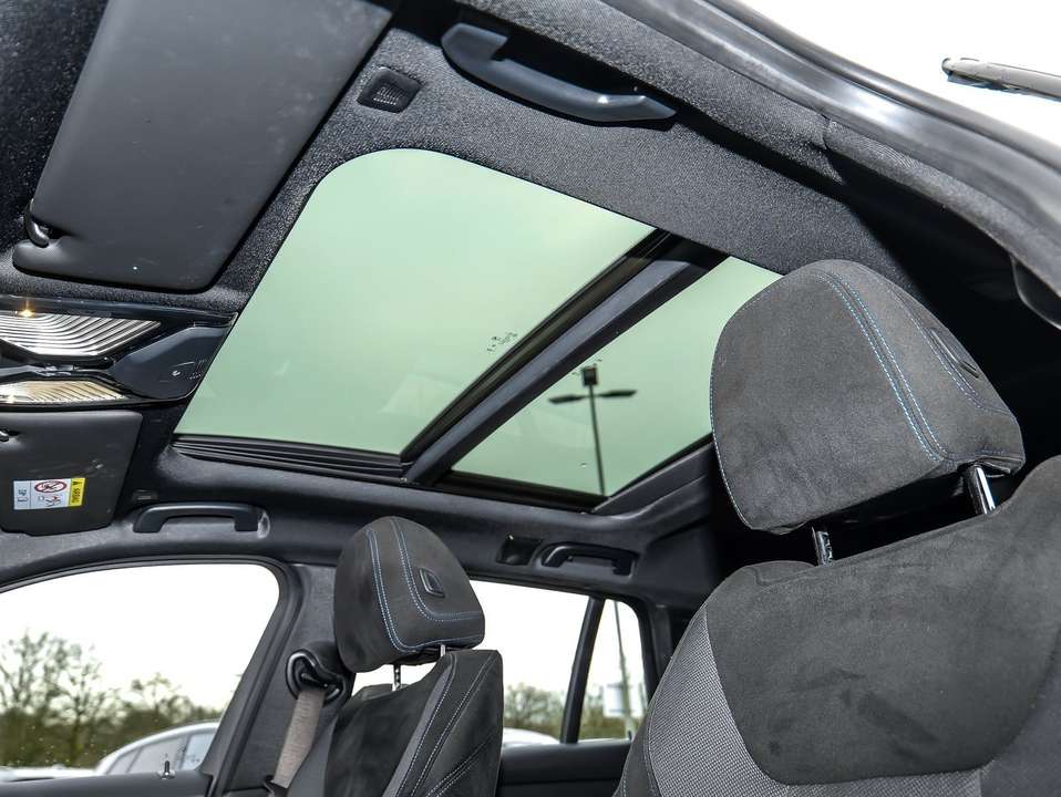 BMW 330 - Imagem 10