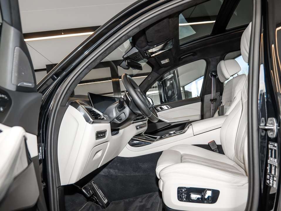 BMW X7 - Imagem 10