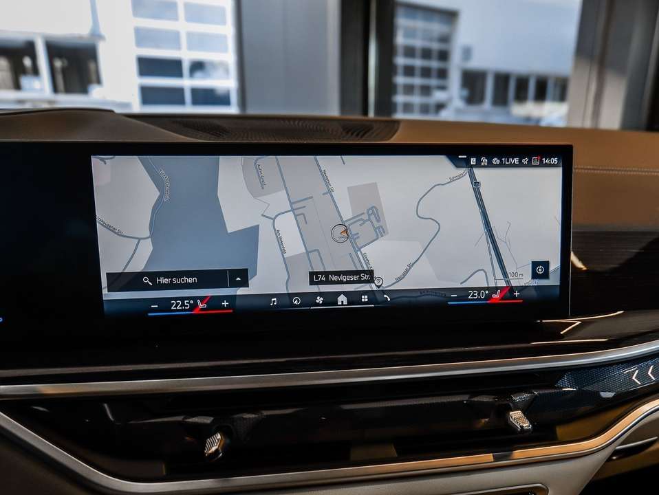 BMW X7 - Imagem 11