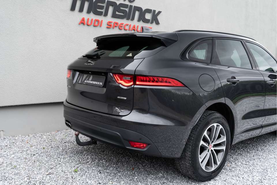 Jaguar F-Pace - Imagem 18