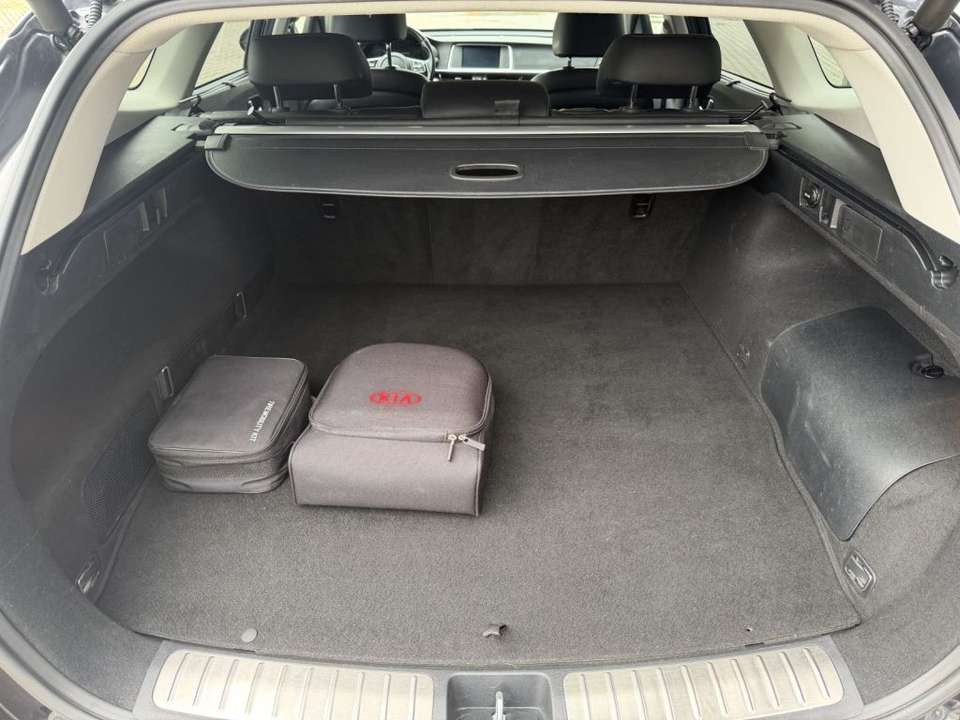 Kia Optima - Imagem 9