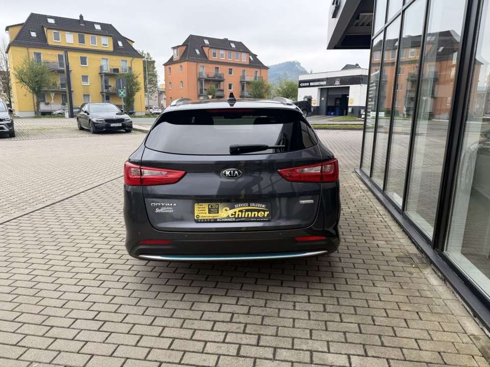 Kia Optima - Imagem 11