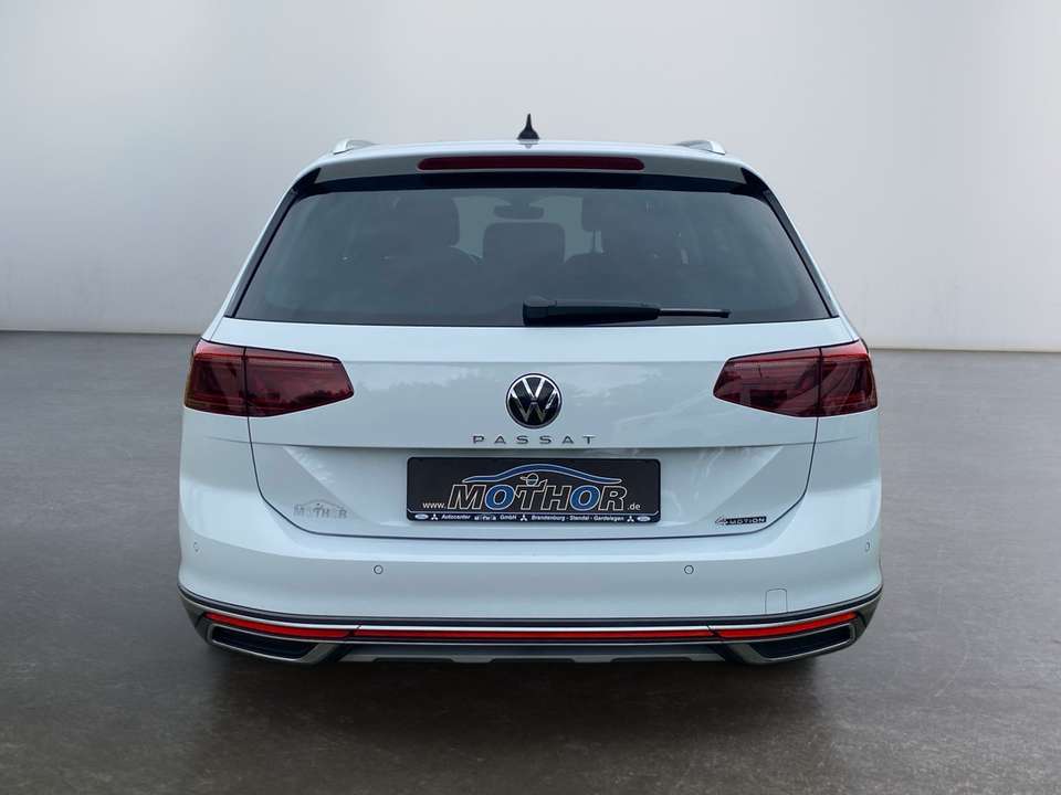 Volkswagen Passat Alltrack - Imagem 5