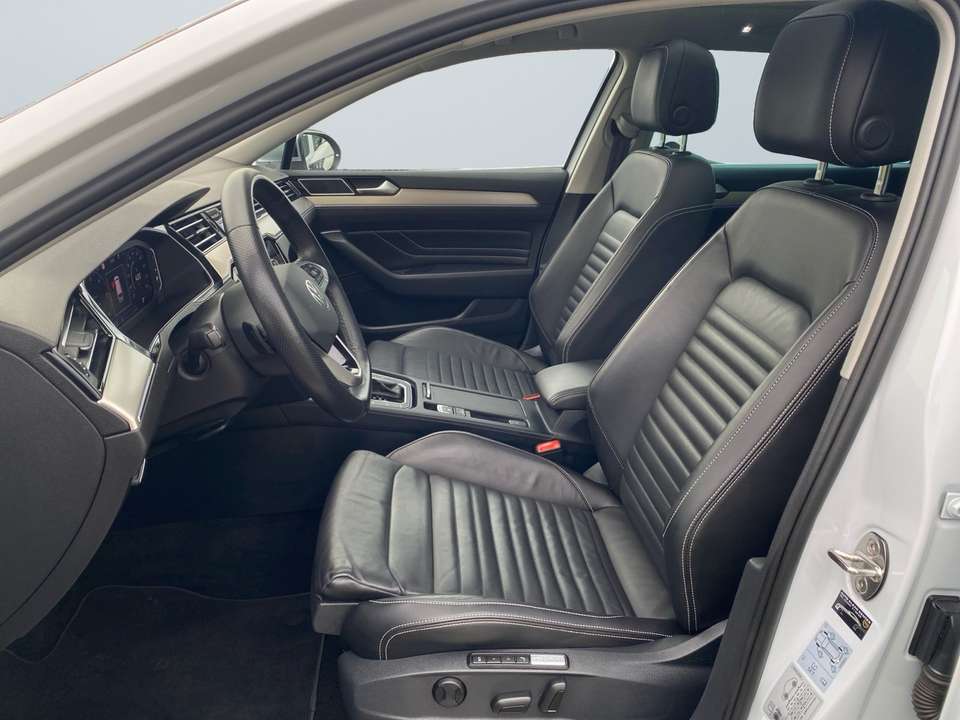 Volkswagen Passat Alltrack - Imagem 7