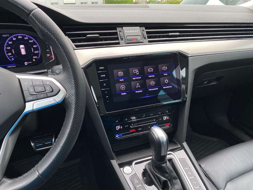 Volkswagen Passat Alltrack - Imagem 9