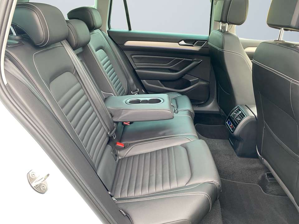 Volkswagen Passat Alltrack - Imagem 11