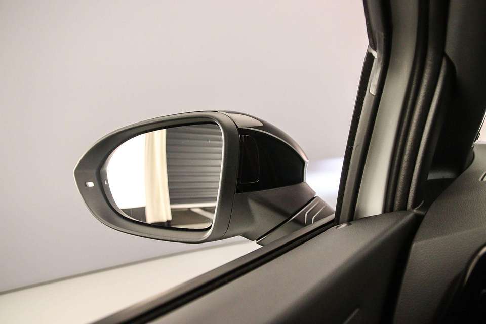 Volkswagen Golf GTI - Imagem 15