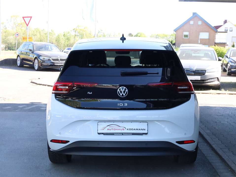 Volkswagen ID.3 - Imagem 8