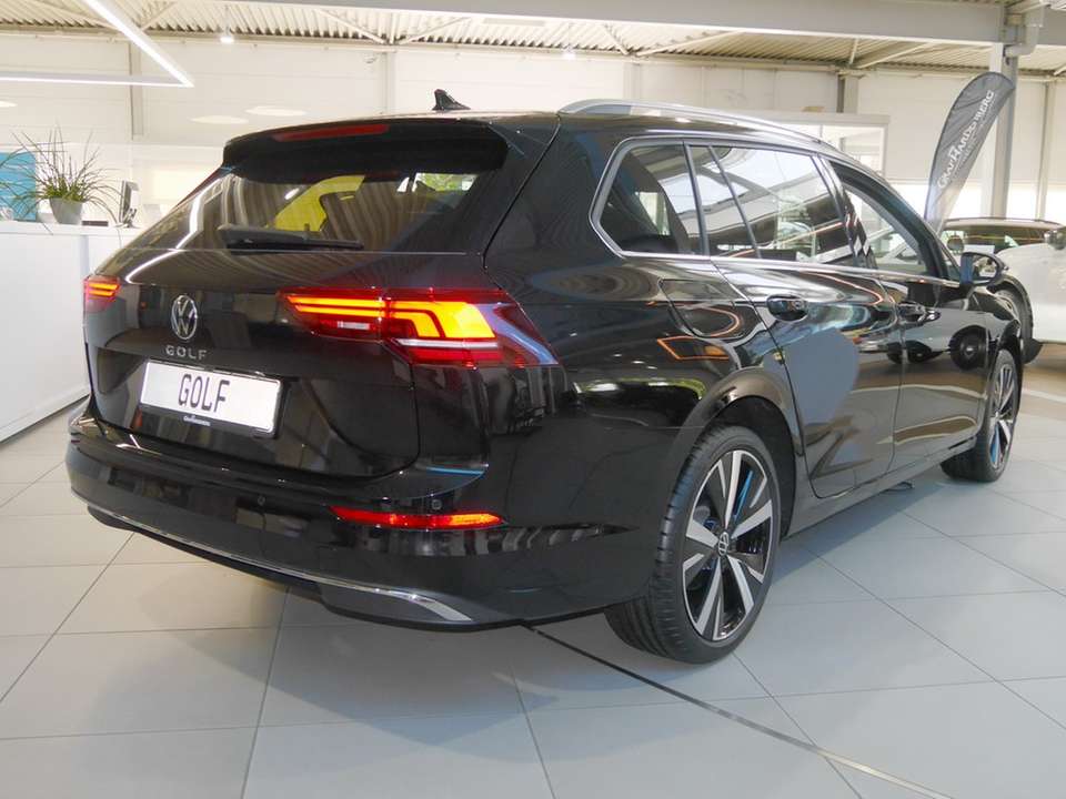 Volkswagen Golf Variant - Imagem 2