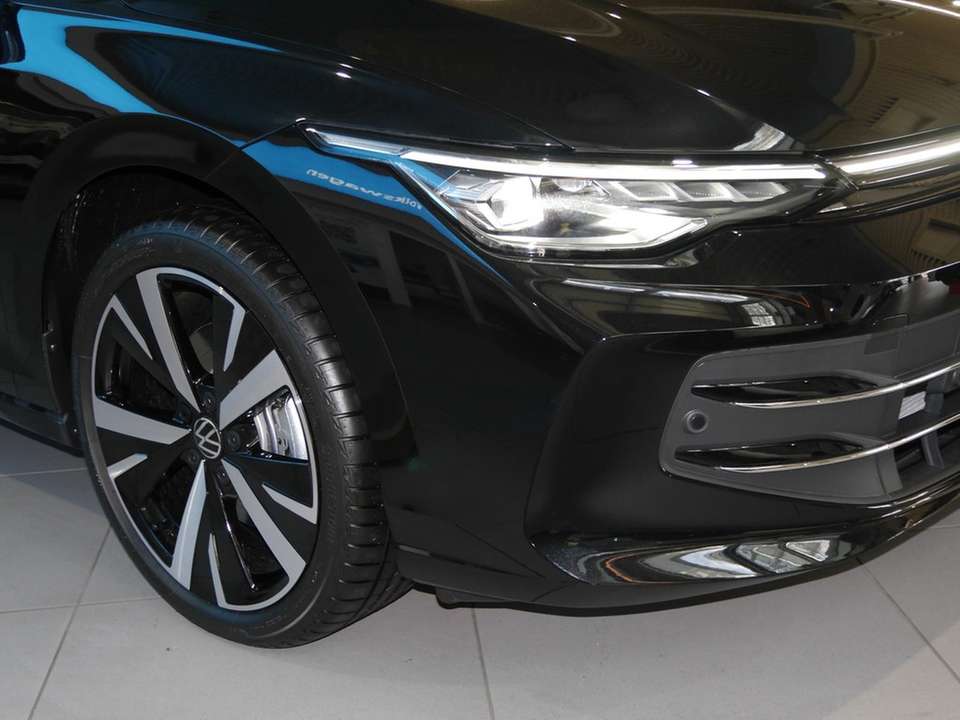Volkswagen Golf Variant - Imagem 4