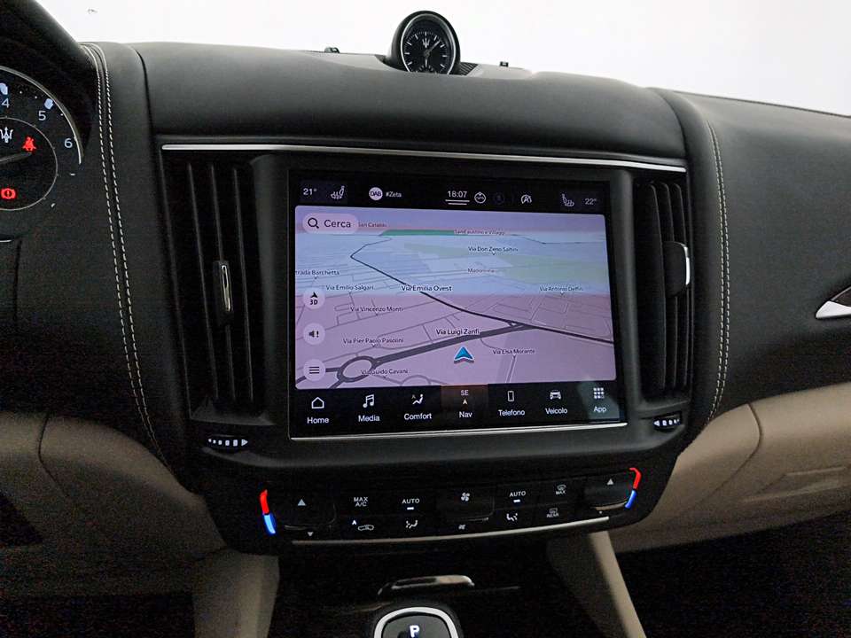 Maserati Levante - Imagem 8