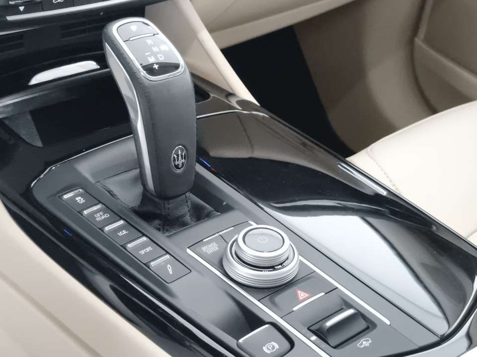 Maserati Levante - Imagem 9