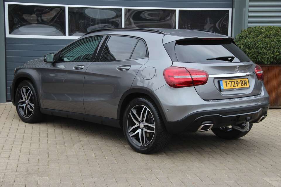 Mercedes-Benz GLA 200 - Imagem 2