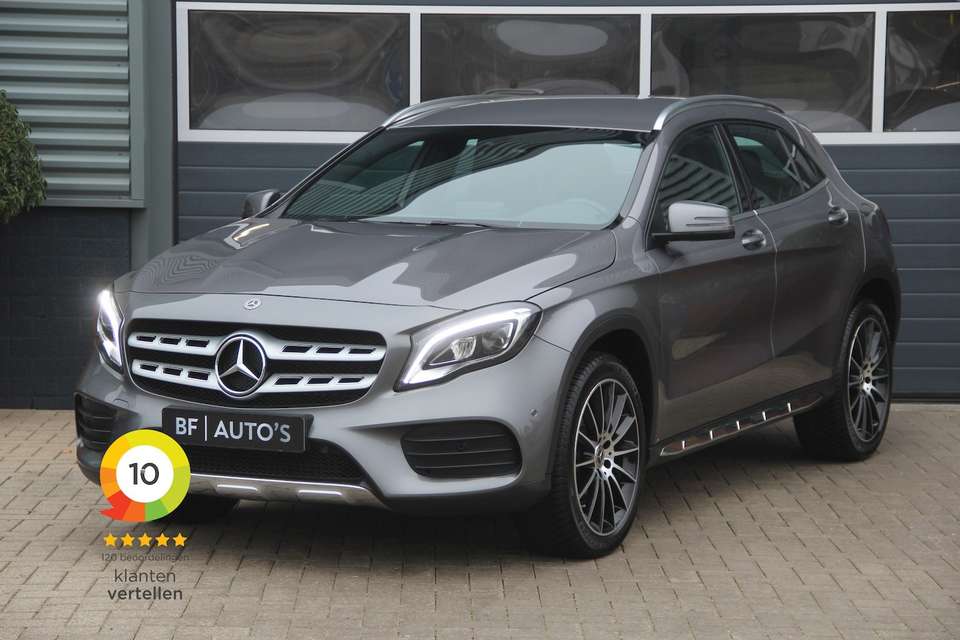 Mercedes-Benz CLA 220 - Imagem 1