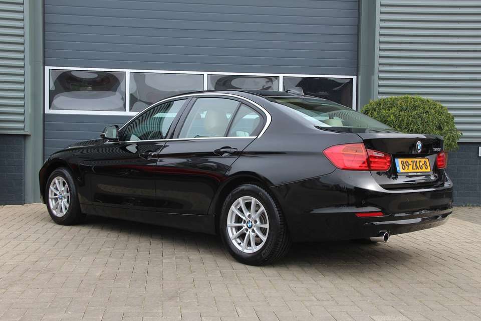 BMW 320 - Imagem 3