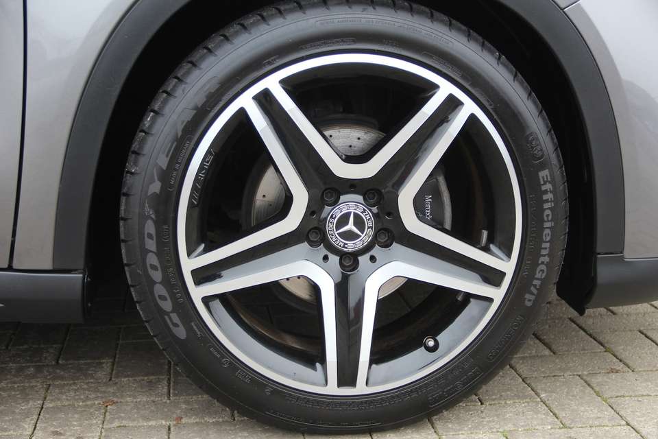 Mercedes-Benz GLA 200 - Imagem 4