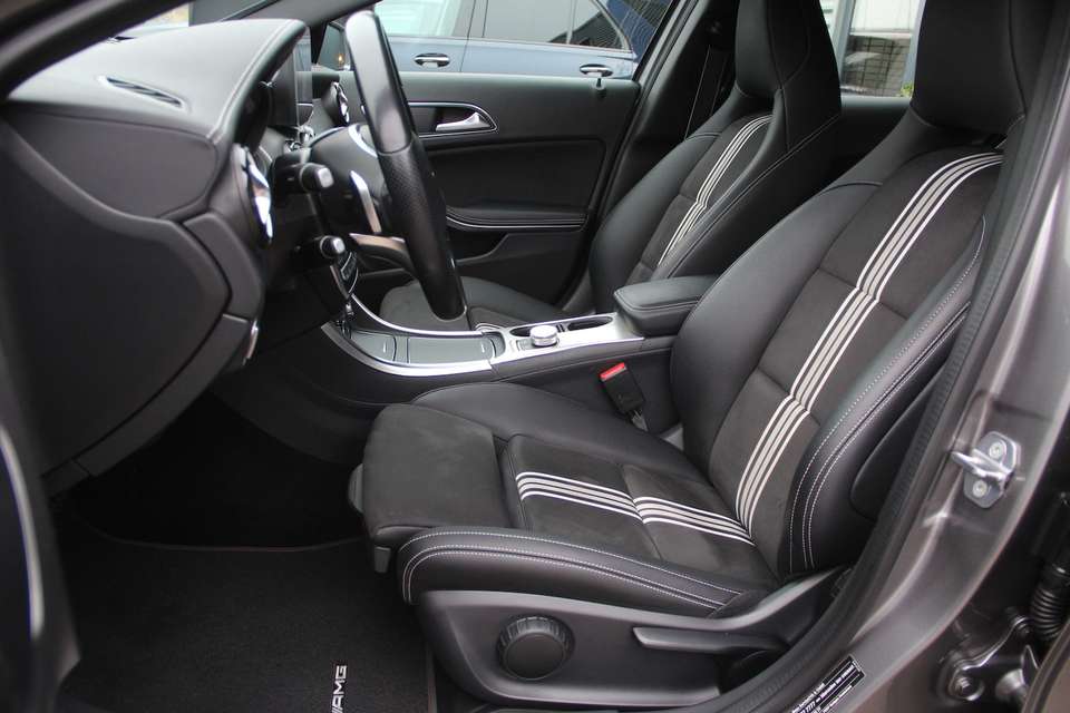 Mercedes-Benz CLA 220 - Imagem 8