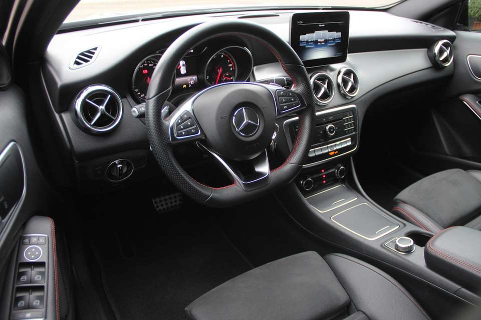 Mercedes-Benz GLA 200 - Imagem 8