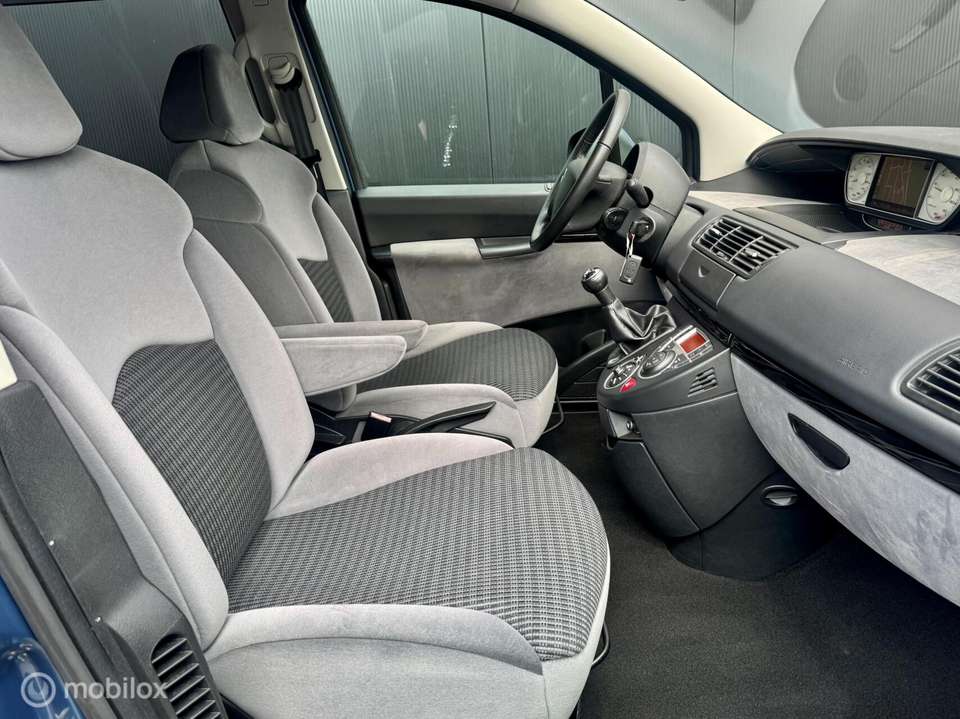 Citroen C8 - Imagem 10