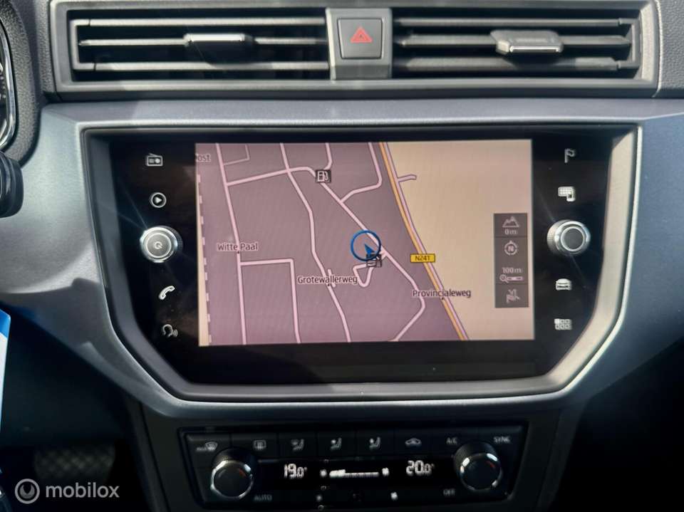 SEAT Arona - Imagem 12