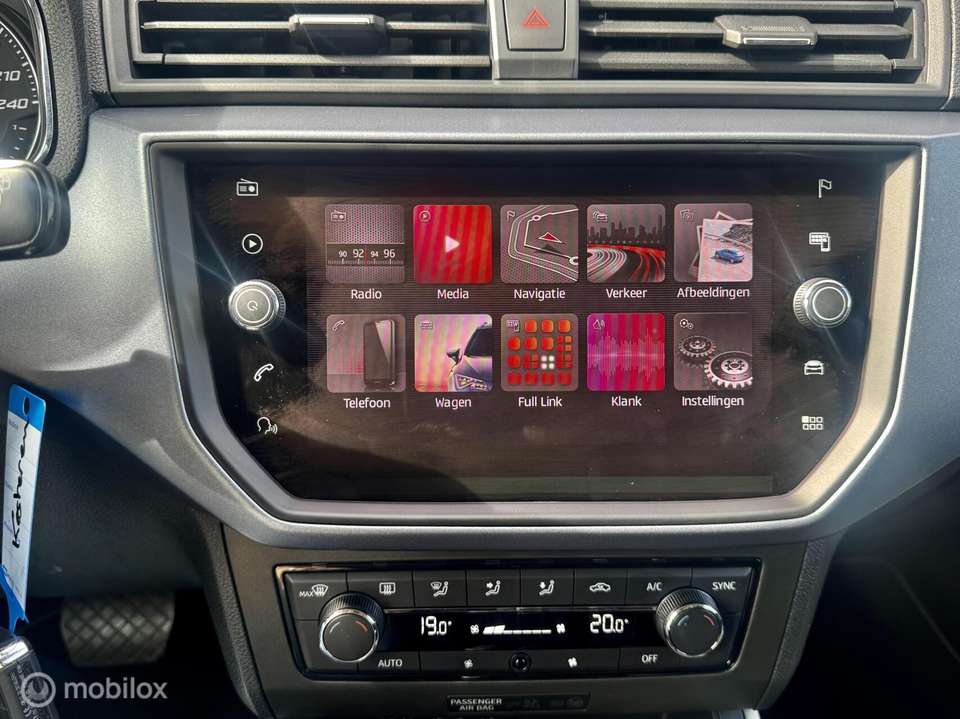 SEAT Arona - Imagem 13