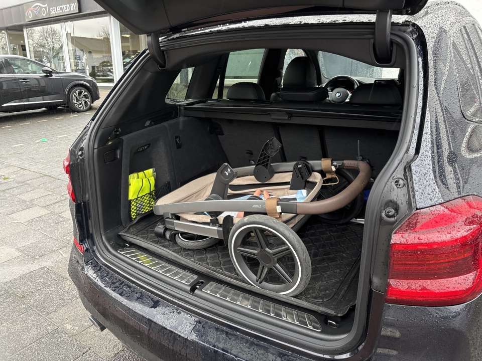 BMW X3 - Imagem 11