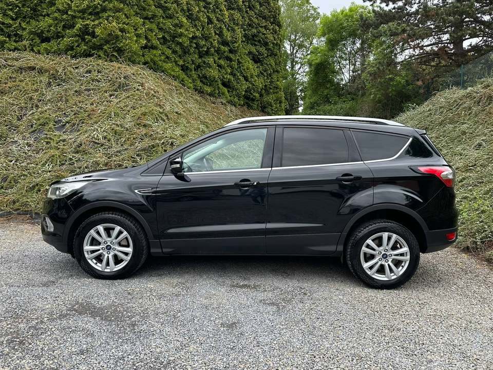 Ford Kuga - Imagem 2