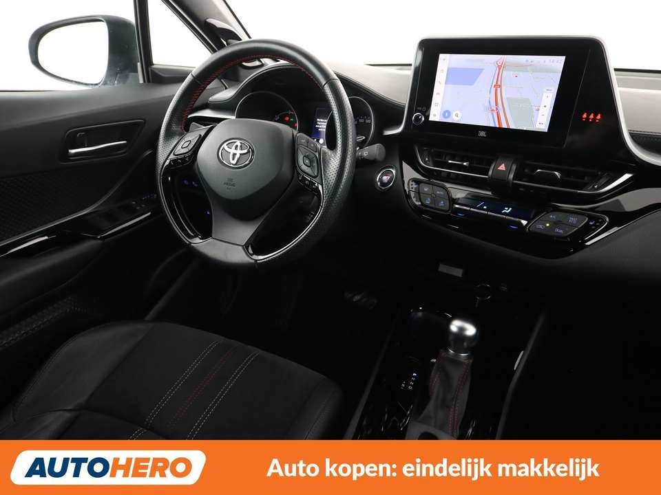 Toyota C-HR - Imagem 13