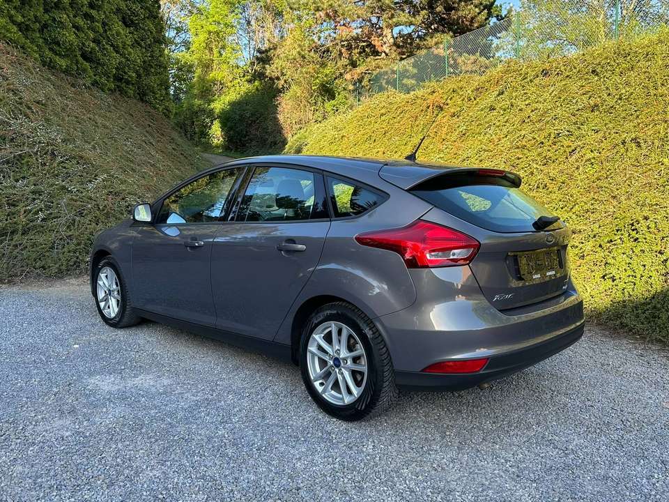Ford Focus - Imagem 3