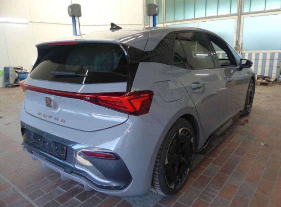 CUPRA Born - Imagem 4