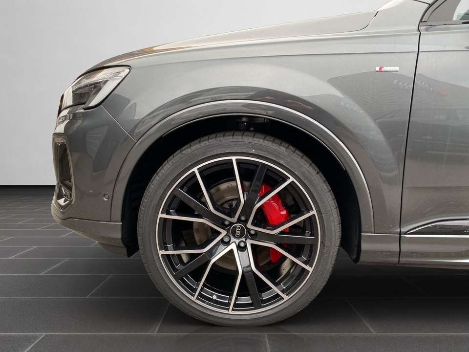 Audi Q7 - Imagem 8
