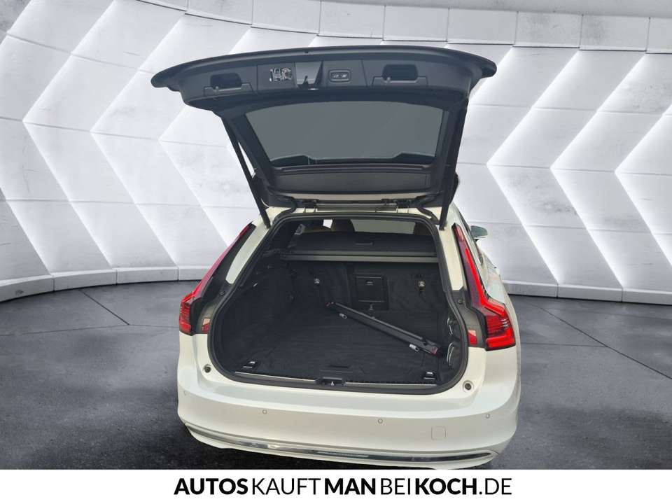 Volvo V90 - Imagem 15