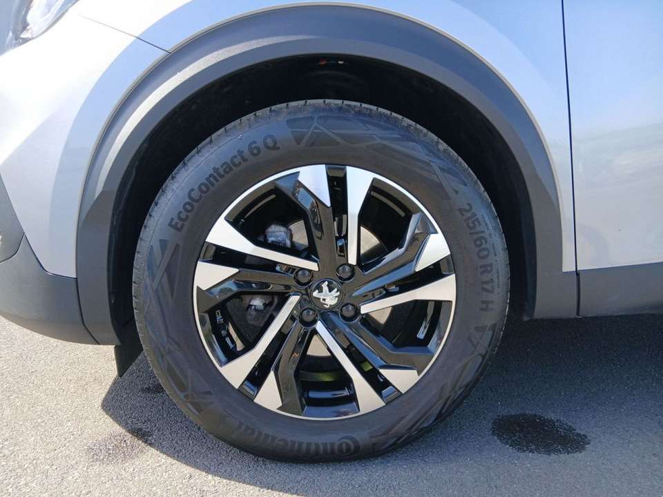 Peugeot 2008 - Imagem 8