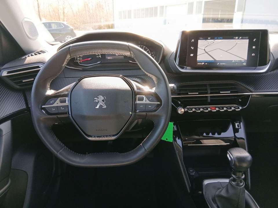 Peugeot 2008 - Imagem 10