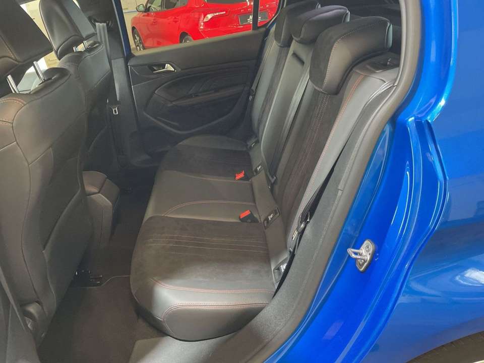 Peugeot 308 - Imagem 14