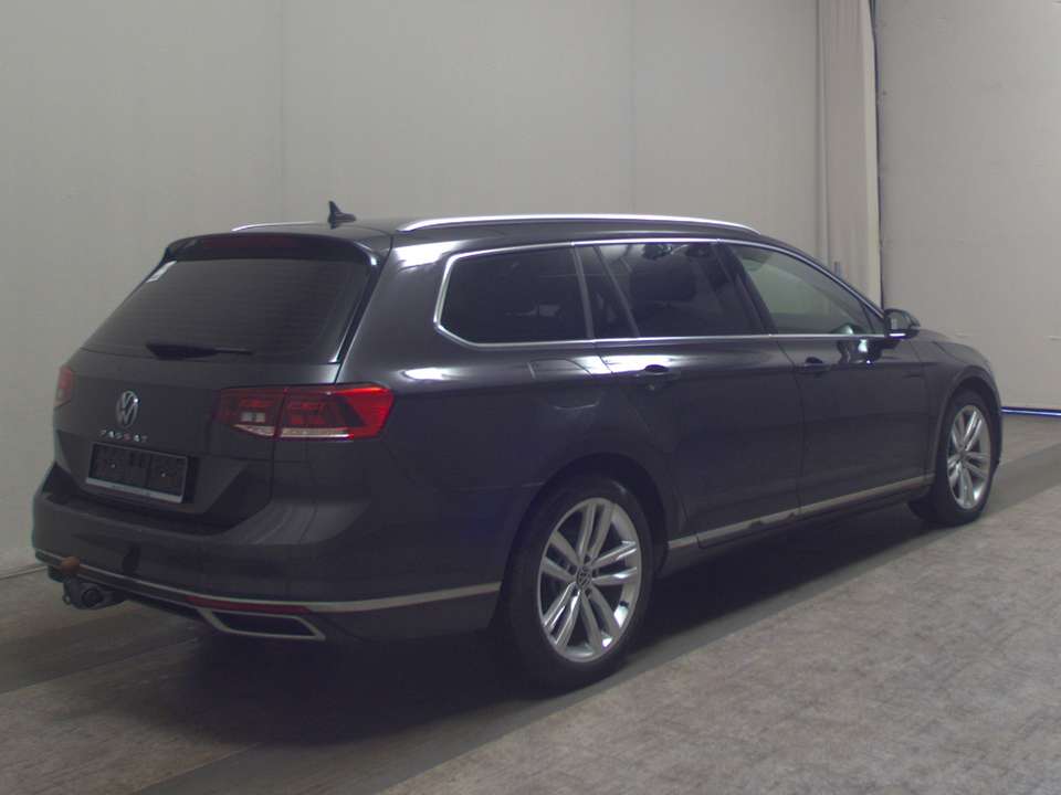 Volkswagen Passat - Imagem 4