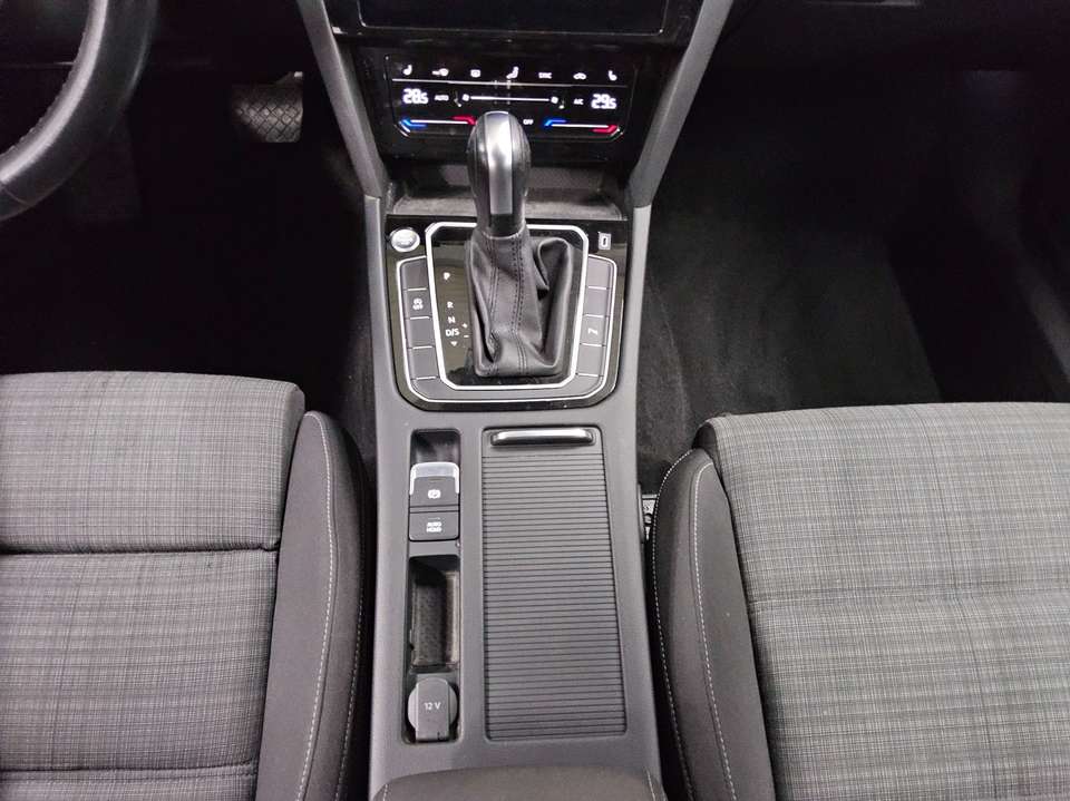Volkswagen Passat - Imagem 6
