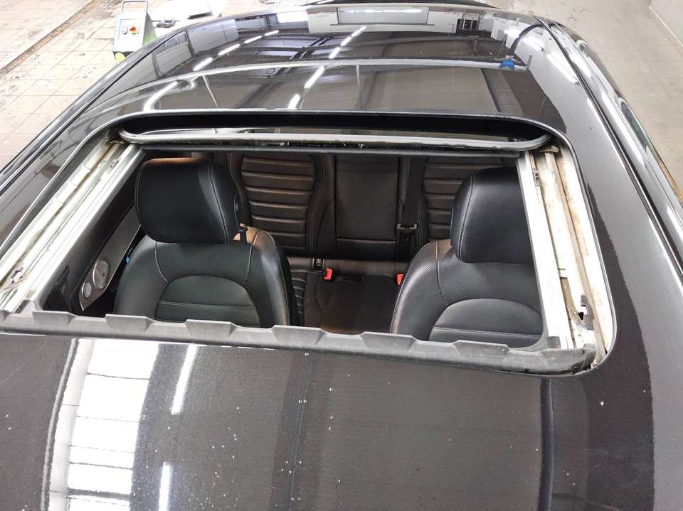 Mercedes-Benz C 250 - Imagem 11