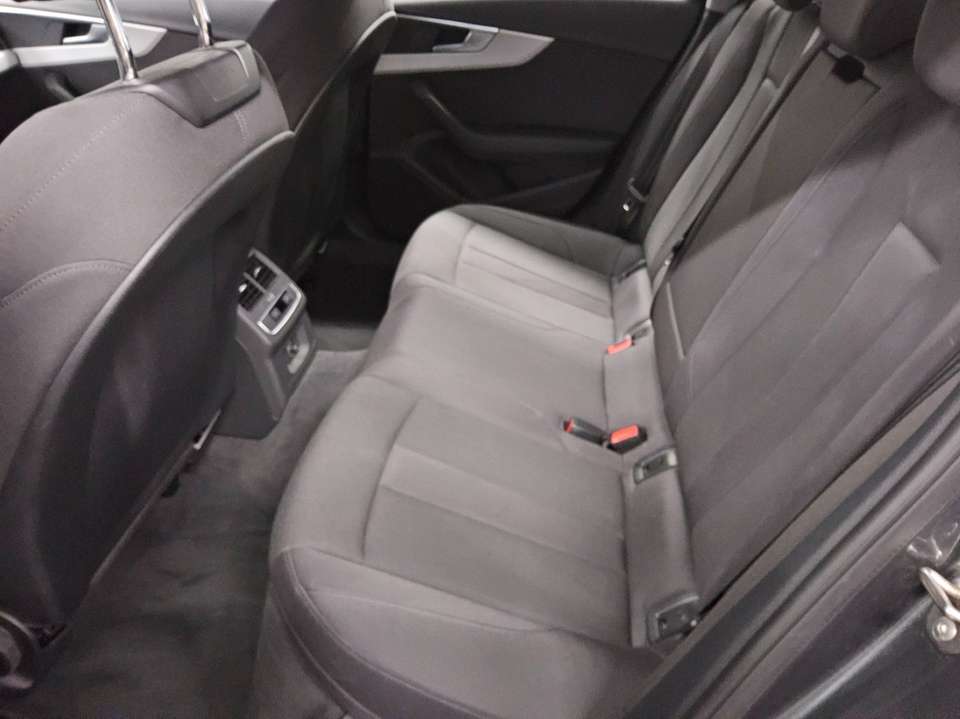 Audi A4 - Imagem 13