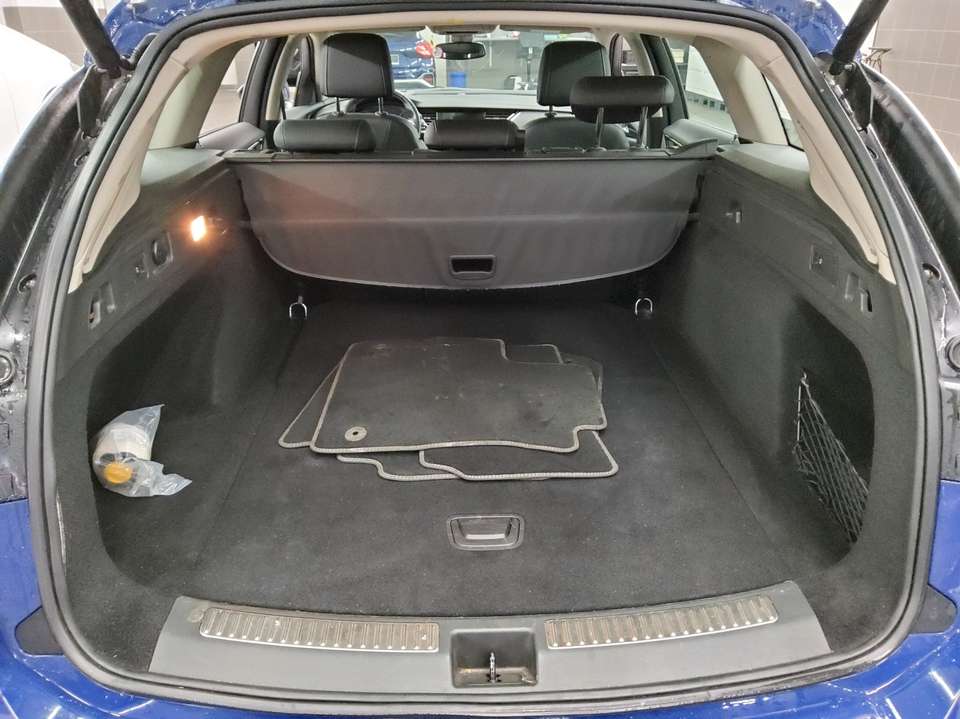 Opel Insignia - Imagem 11