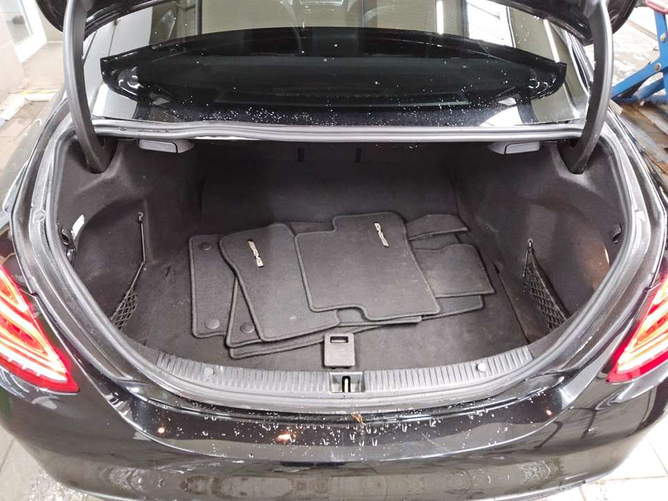 Mercedes-Benz C 250 - Imagem 12