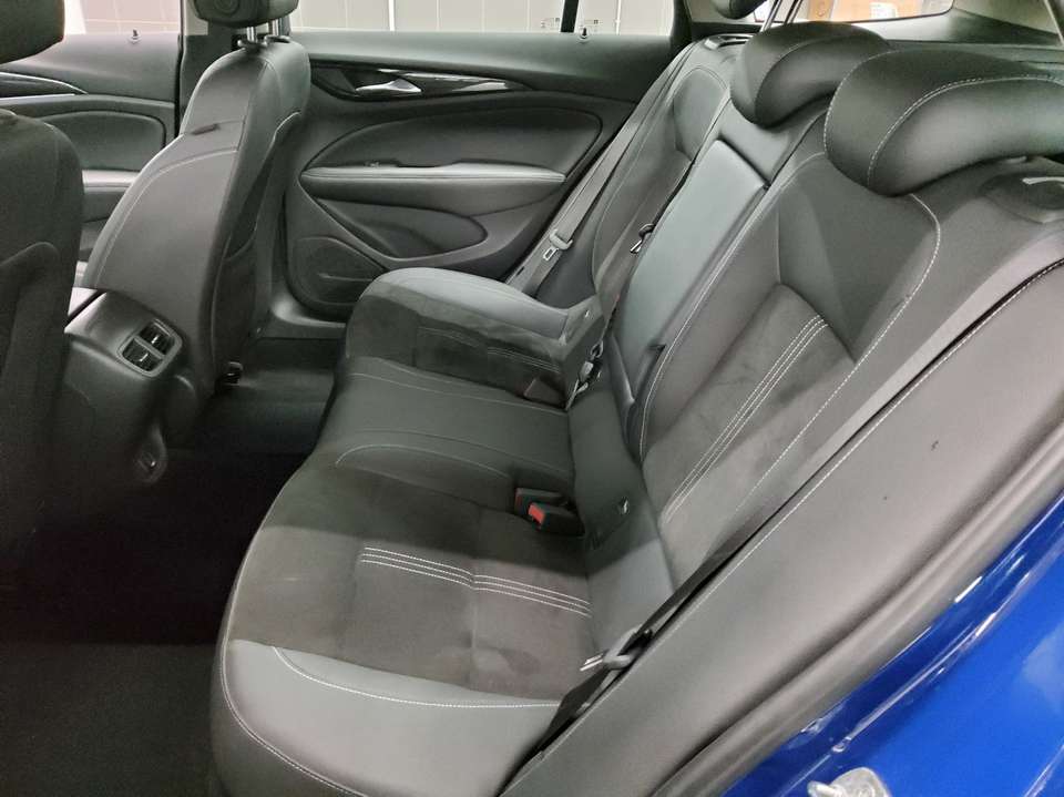 Opel Insignia - Imagem 13