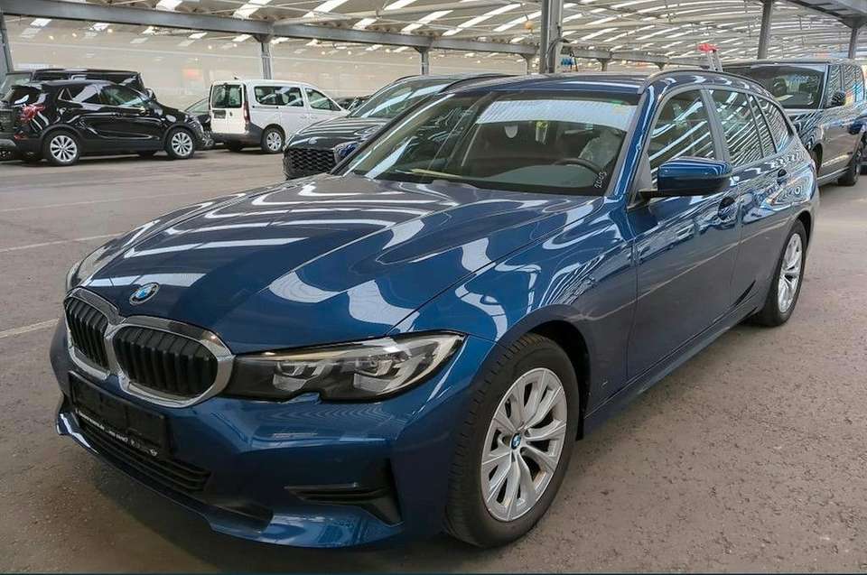 BMW 320 - Imagem 1