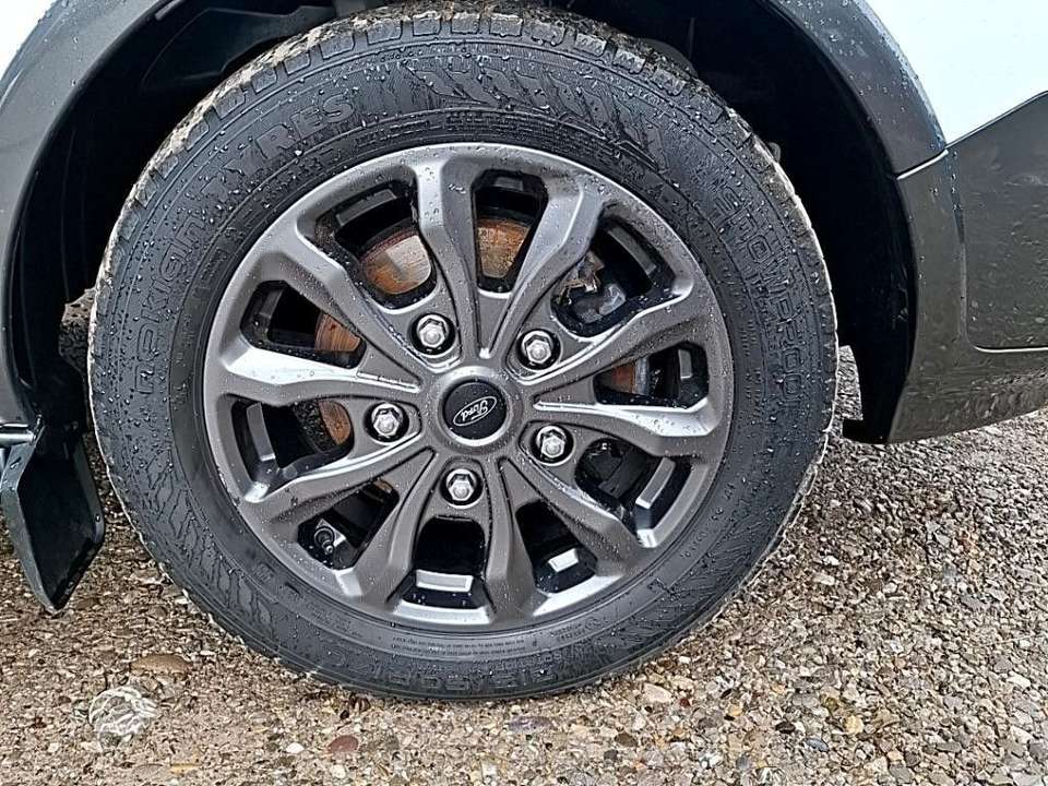 Ford Tourneo Custom - Imagem 3