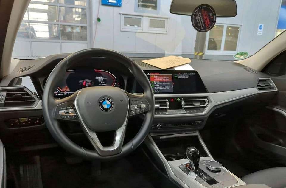 BMW 320 - Imagem 5