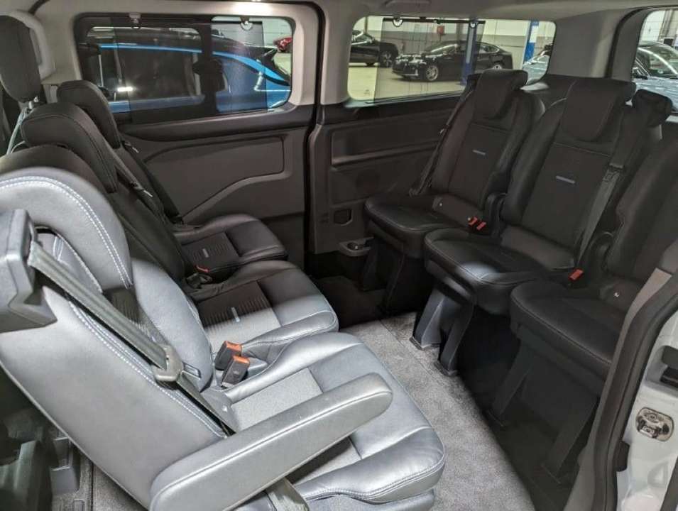 Ford Tourneo Custom - Imagem 7