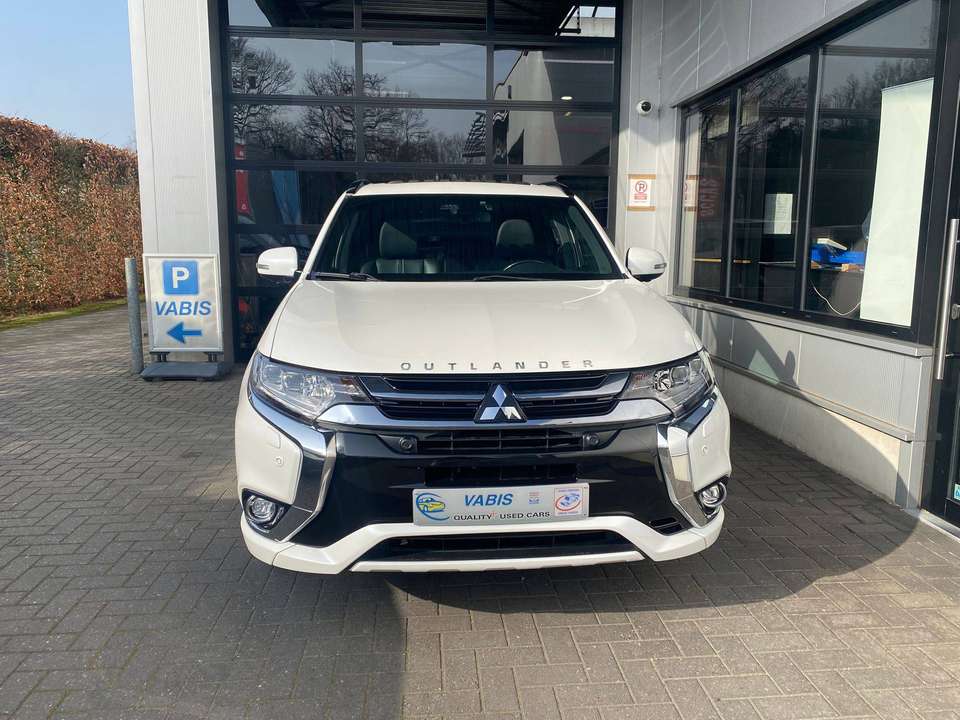 Mitsubishi Outlander - Imagem 2