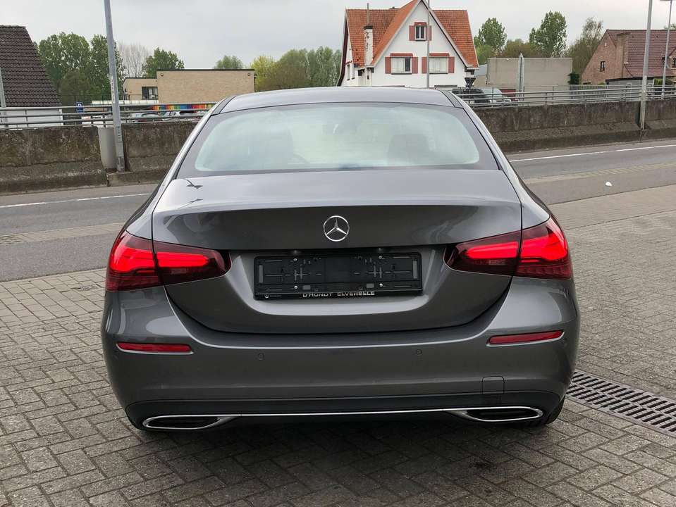 Mercedes-Benz A 180 - Imagem 3