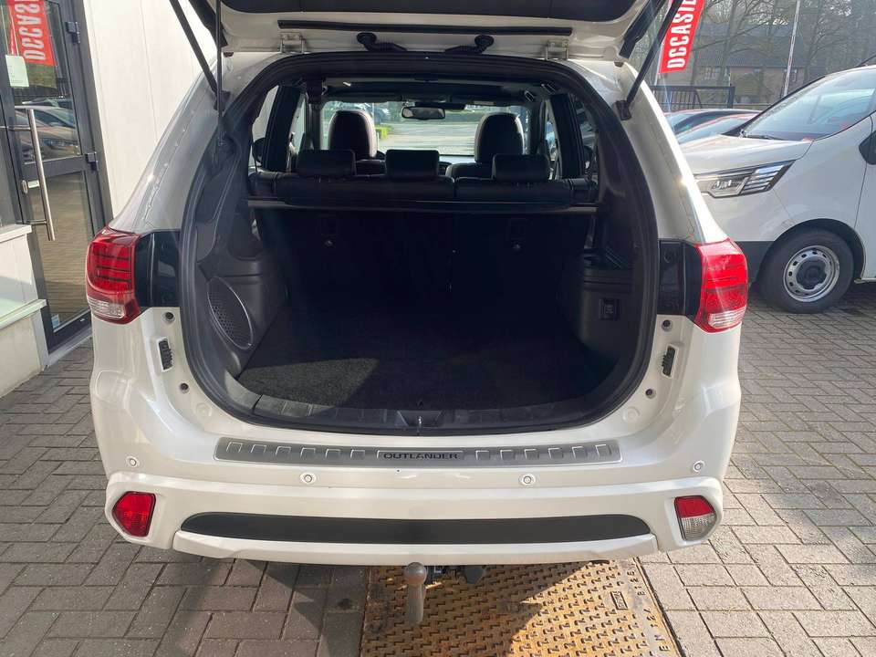 Mitsubishi Outlander - Imagem 8